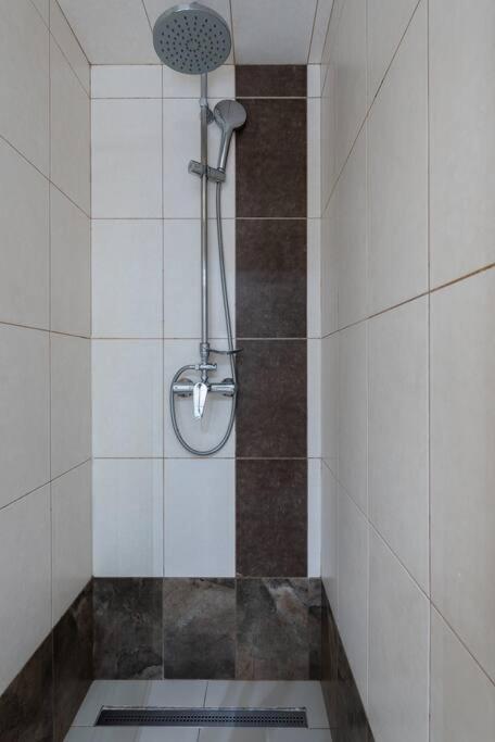 Lighthouse Apartment Прага Екстериор снимка