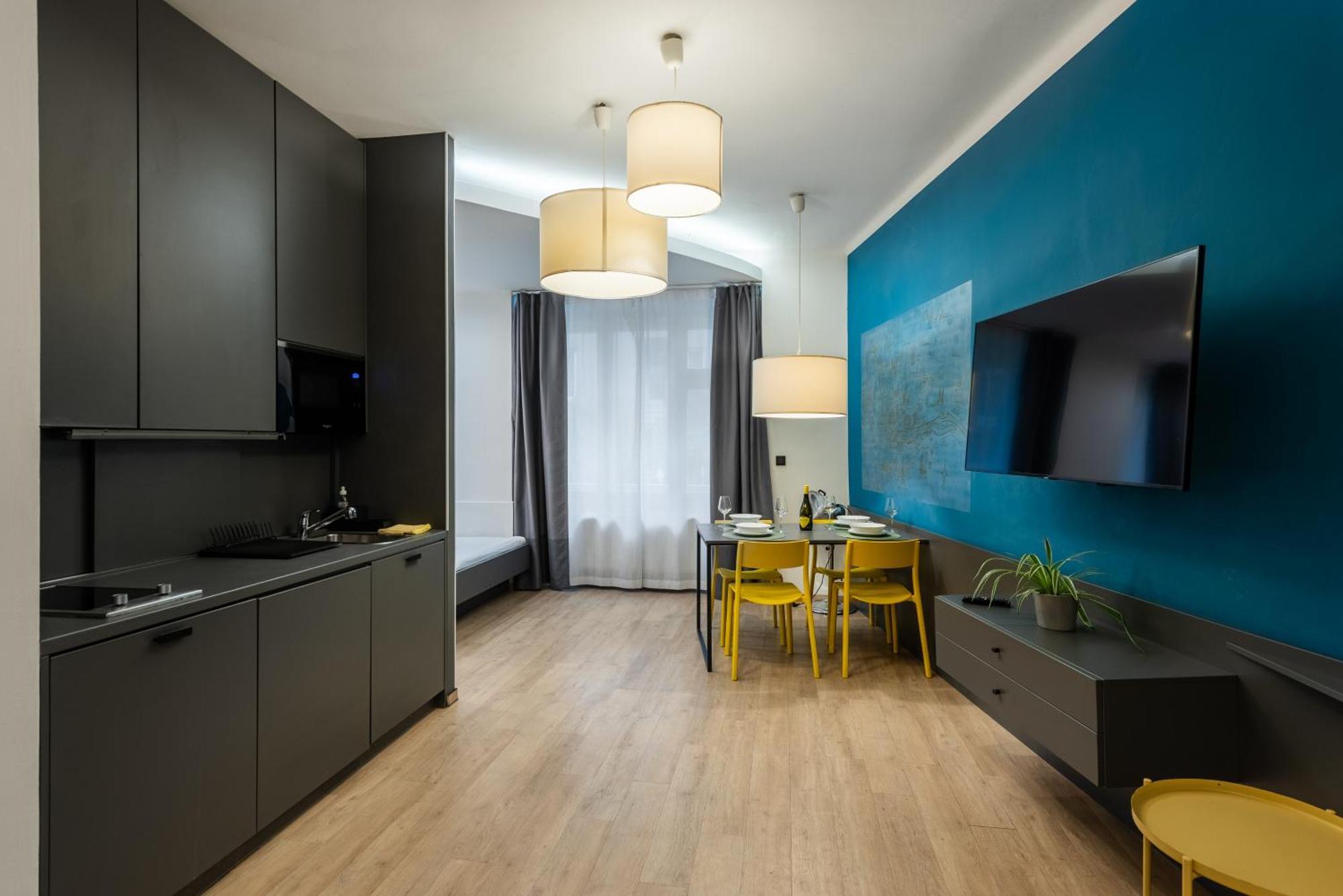 Lighthouse Apartment Прага Екстериор снимка